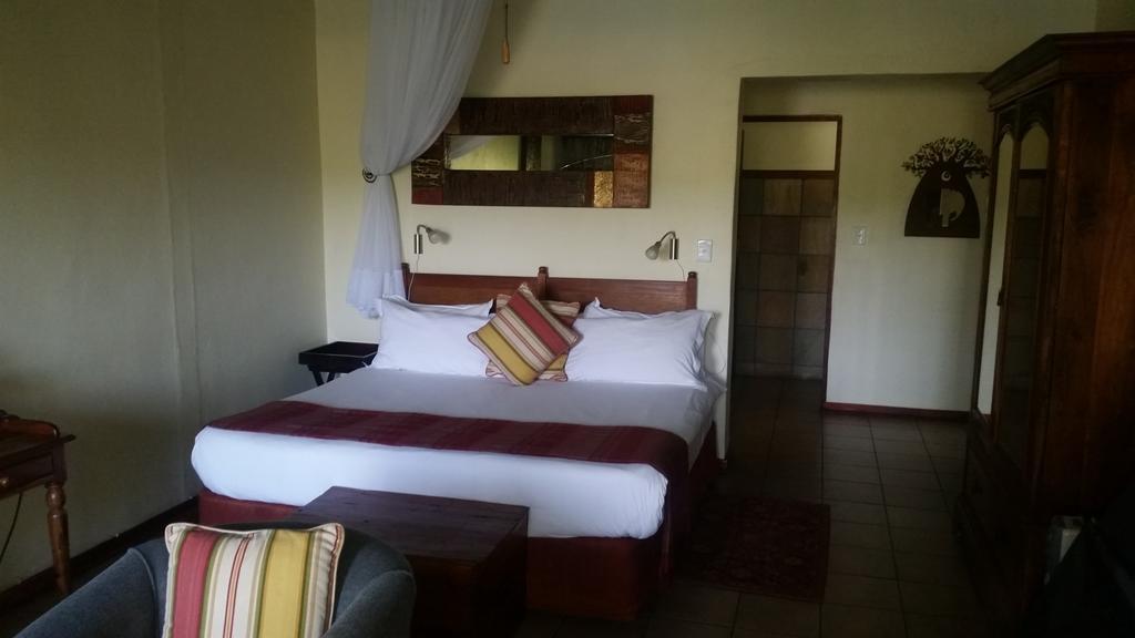 Hulala Lakeside Lodge Уайт Ривър Екстериор снимка